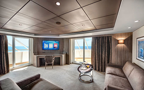 YC3 – Yacht Club duplex Suite, Royal, med jacuzzi