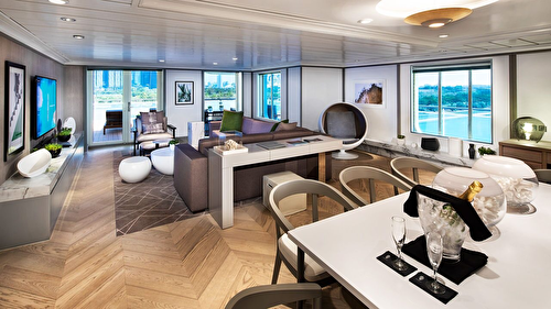 PS - Penthouse Suite