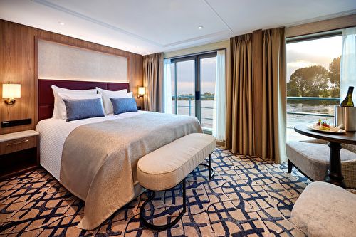 Suite - Diamond Deck