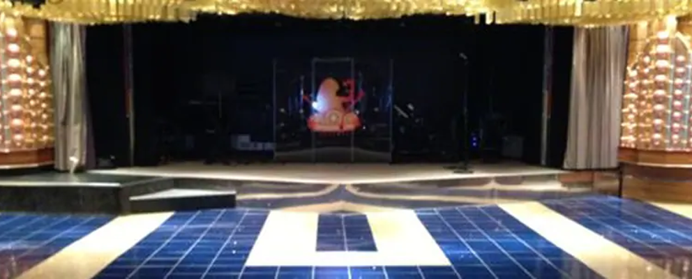 Cole Porter Club Aft Lounge