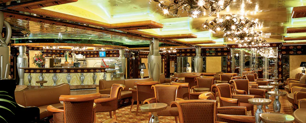 Hollywood Boulevard Upper Promenade