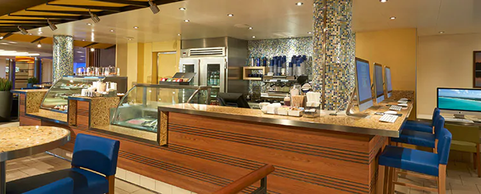 Internet Café, JavaBlue Café & Shake Spot