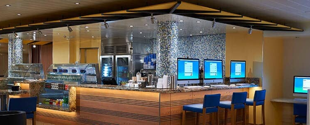 Internet Café, JavaBlue Café & Shake Spot