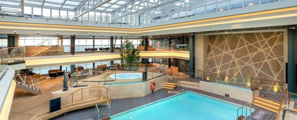 MSC Euribia overdækket pool