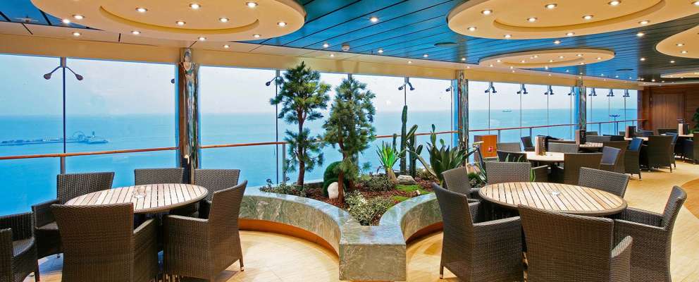 MSC Fantasia Café