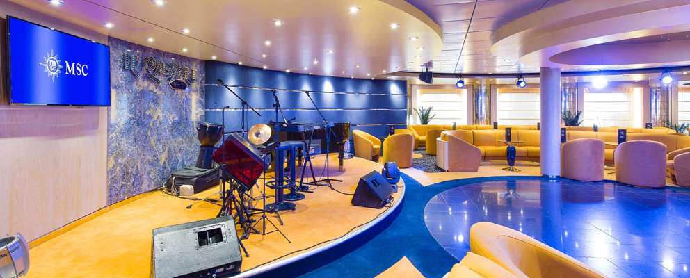MSC Lirica Cabaret bar