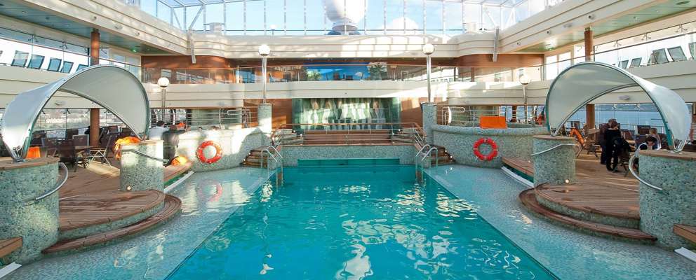 MSC Magnifica Pool Grotta