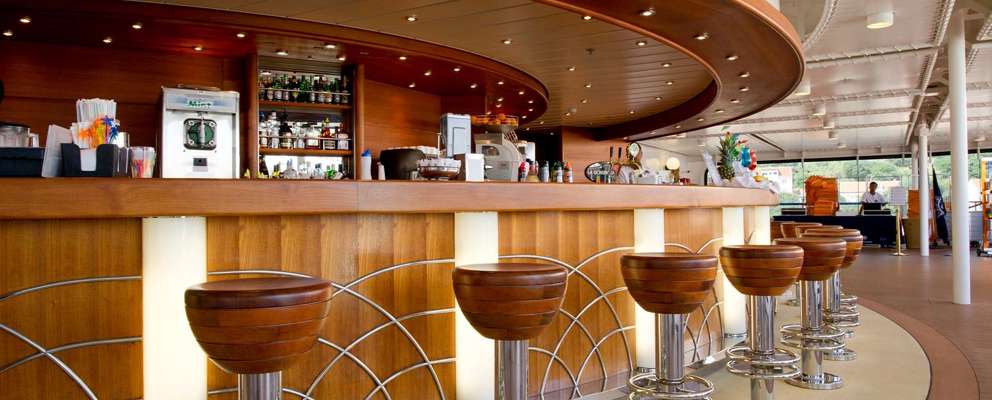 MSC Magnifica Conchiglia Bar