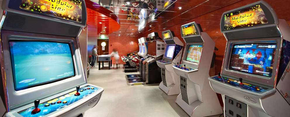 MSC Orchestra Gameroom