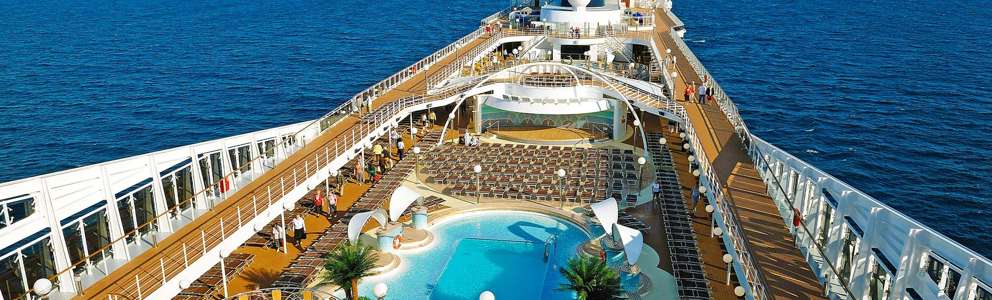 MSC Poesia Coral Bay Pool