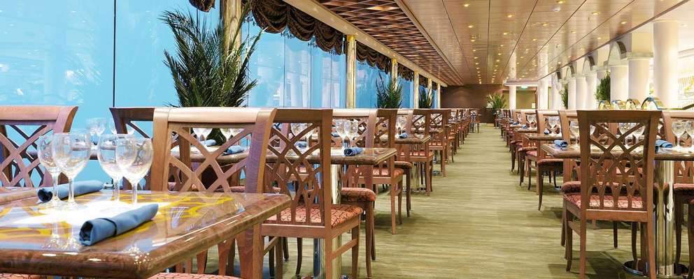 MSC Poesia Pompeiana Restaurant