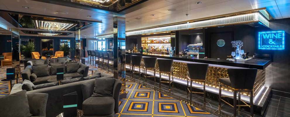 MSC Seaview Vin & Cocktail bar