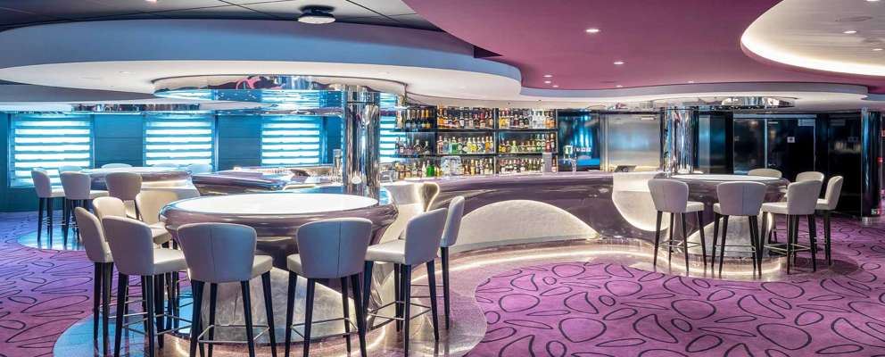 MSC Virtuosa Infinity bar