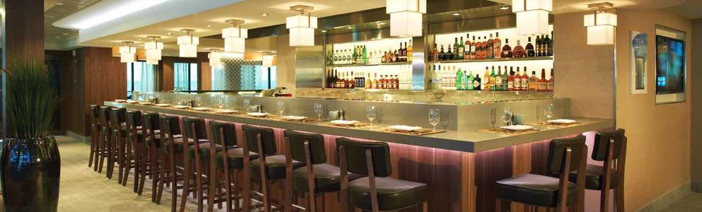 NCL Breakaway Raw Bar