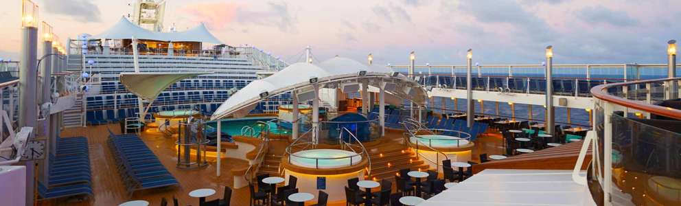 NCL Dawn pooldæk