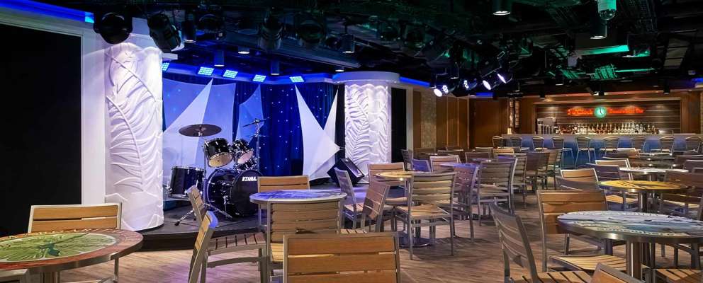 NCL Escape 5 O'Clock bar