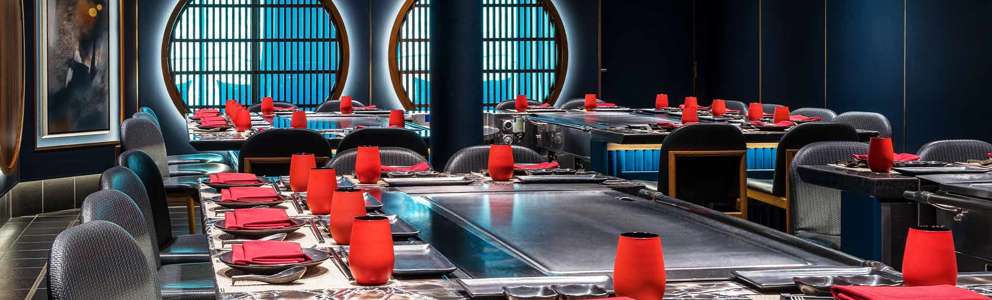 NCL Gem Teppanyaki restaurant