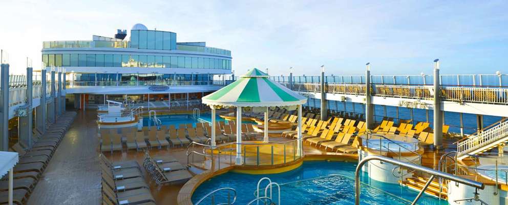 NCL Jewel Pooldæk