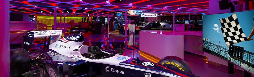 NCL Joy Galaxy Pavillion og F1 Simulator