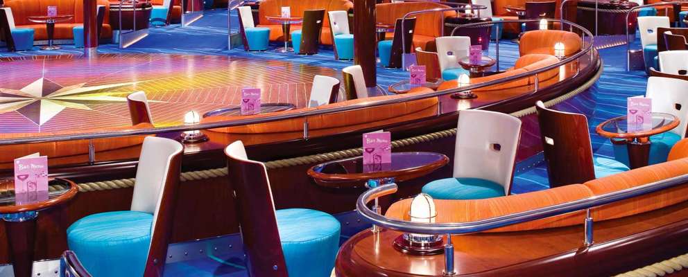 NCL Pearl Spinnaker Lounge