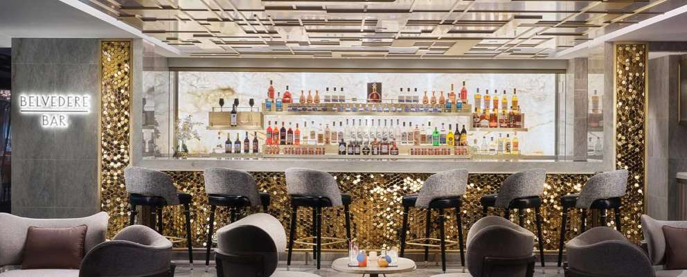 NCL Prima Belvedere bar