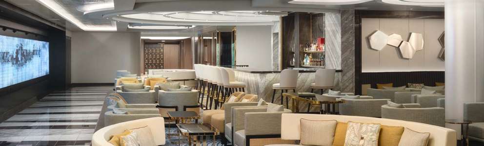 Norwegian Viva Metropolitan Bar