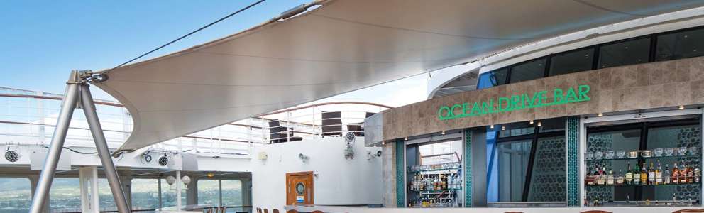 Norwegian Pride Of America Ocean Drive bar