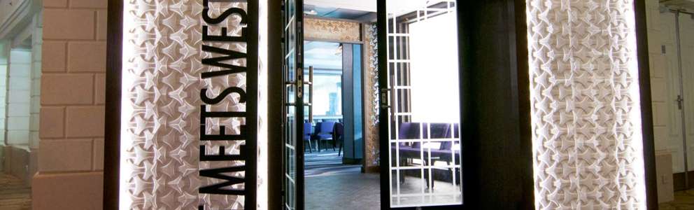 Norwegian Pride Of America East Meets West Restaurant