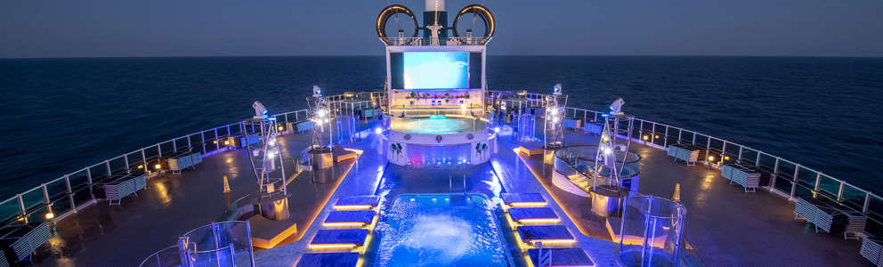 MSC Seaview Top dæk om aftenen