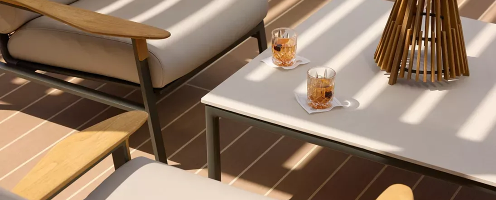 SKY-LOUNGE